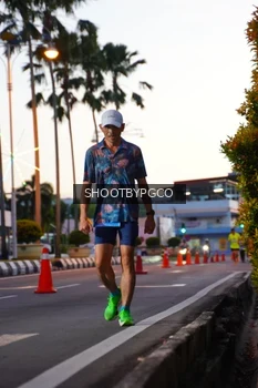 Runner Photo 1503737