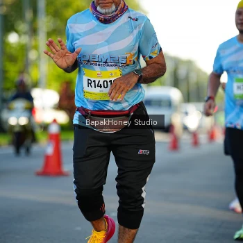 Runner Photo 1503748