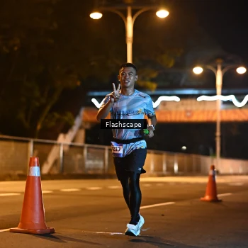 Runner Photo 1503760