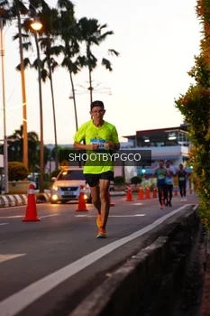 Runner Photo 1503768