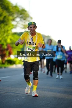Runner Photo 1503827