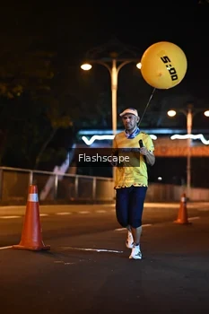 Runner Photo 1503836