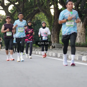 Runner Photo 1503852