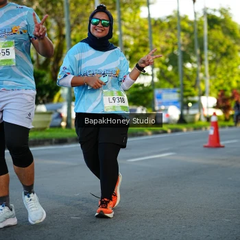 Runner Photo 1503932