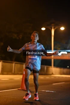 Runner Photo 1503953