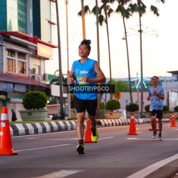 Runner Photo 1503982