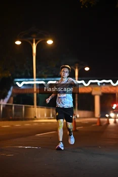 Runner Photo 1504004