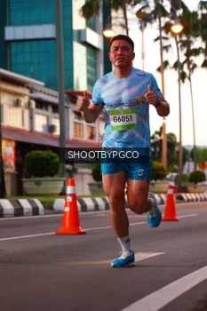 Runner Photo 1504037