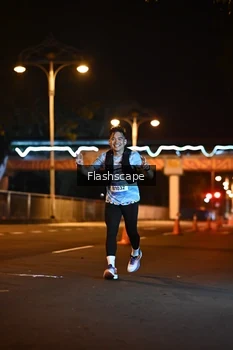 Runner Photo 1504045