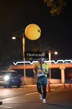 Runner Photo 1504065
