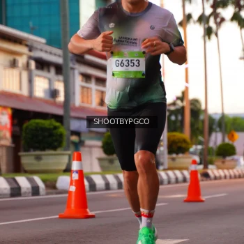 Runner Photo 1504084