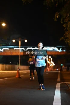 Runner Photo 1504086
