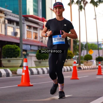 Runner Photo 1504147