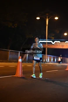 Runner Photo 1504184