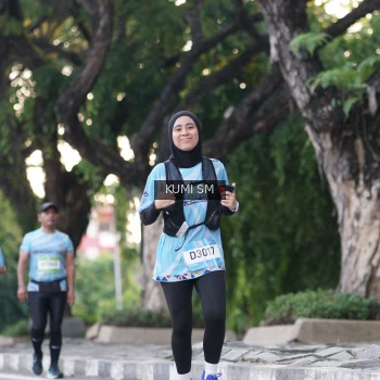 Runner Photo 1504199