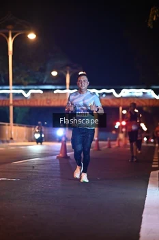 Runner Photo 1504202