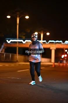 Runner Photo 1504239