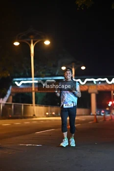 Runner Photo 1504386