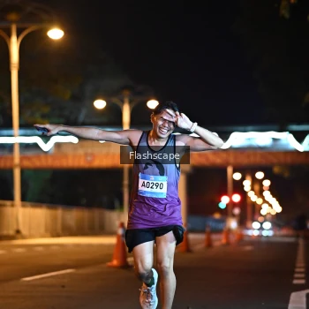 Runner Photo 1504409