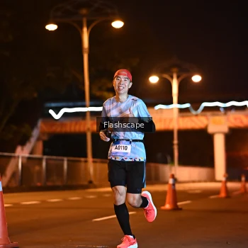 Runner Photo 1504430