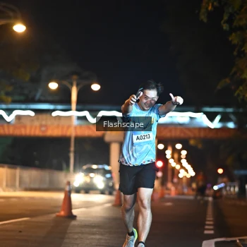 Runner Photo 1504445