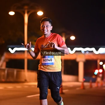 Runner Photo 1504467