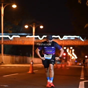 Runner Photo 1504491