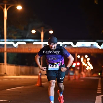 Runner Photo 1504504