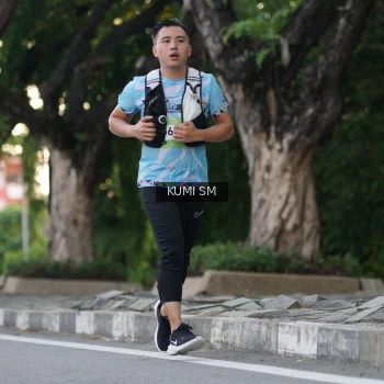 Runner Photo 1504590