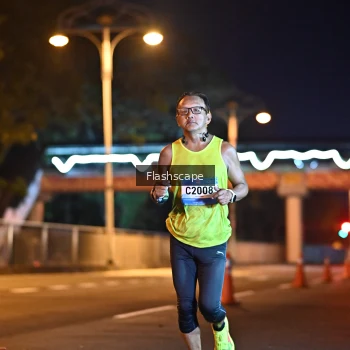 Runner Photo 1504630