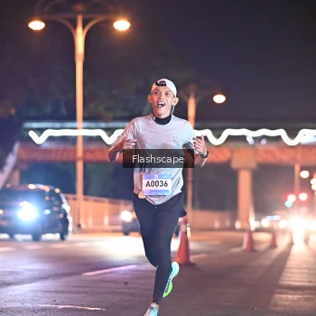 Runner Photo 1504684