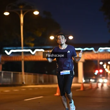 Runner Photo 1504817