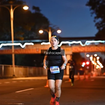 Runner Photo 1504993