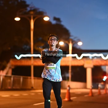 Runner Photo 1505071