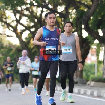 Runner Photo 1505087