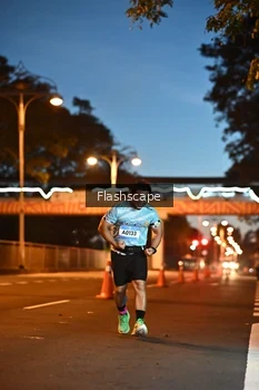 Runner Photo 1505114