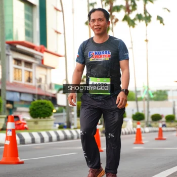 Runner Photo 1505290