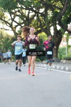 Runner Photo 1505377