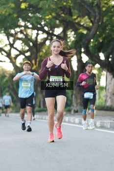 Runner Photo 1505388