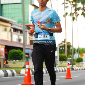 Runner Photo 1505389