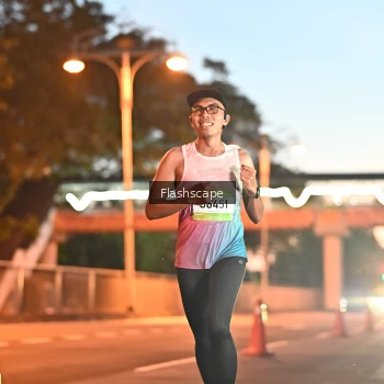 Runner Photo 1505438