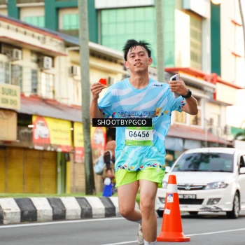 Runner Photo 1505501