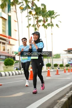 Runner Photo 1505588