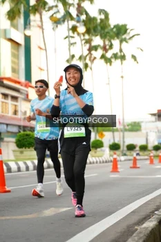 Runner Photo 1505590