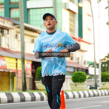 Runner Photo 1505599