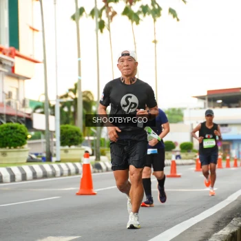 Runner Photo 1505656