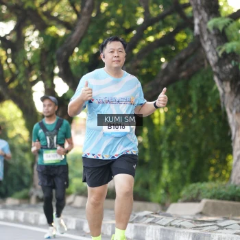 Runner Photo 1505786