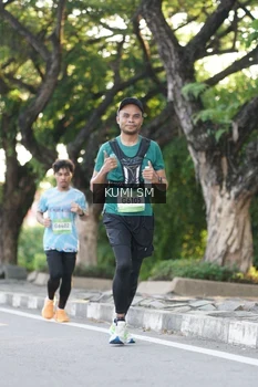 Runner Photo 1505791