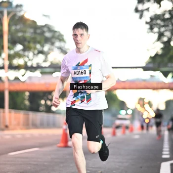 Runner Photo 1505950