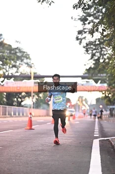 Runner Photo 1506000